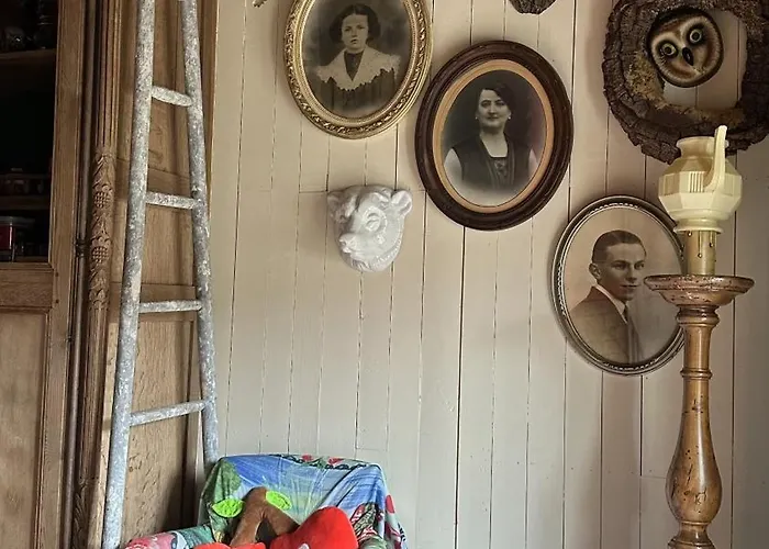 Au Lit On Dort - Logis De Village *