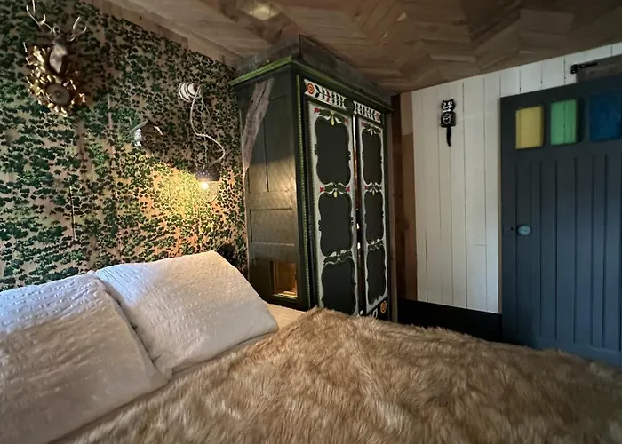 Au Lit On Dort - Logis De Village