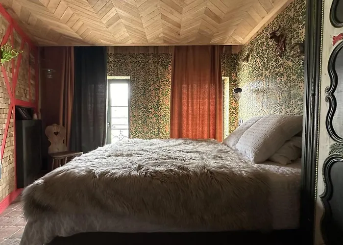 Au Lit On Dort - Logis De Village *