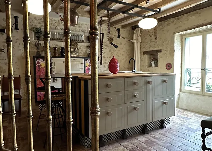 Au Lit On Dort - Logis De Village